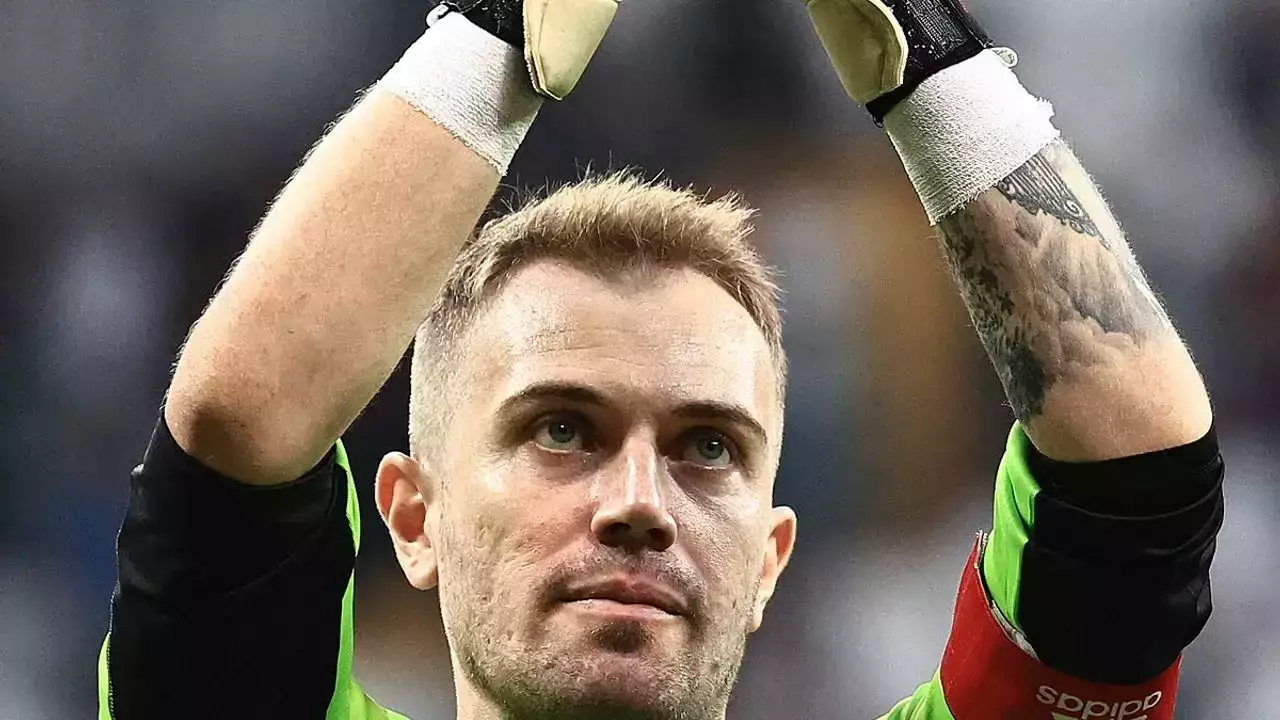 SON DAKİKA! Beşiktaş, Mert Günok'un sözleşmesini feshetti