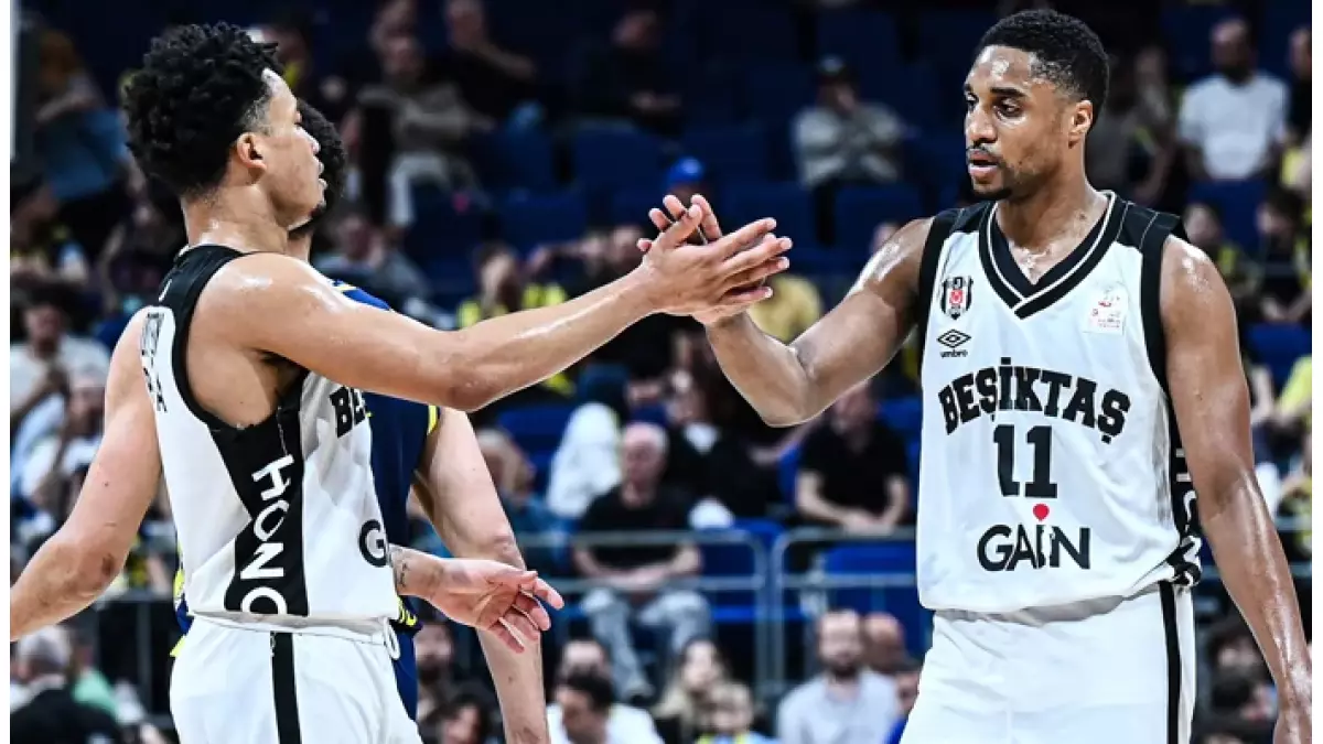 Beşiktaş GAİN’den Fenerbahçe Beko’ya derbide farklı tarife: 85-72