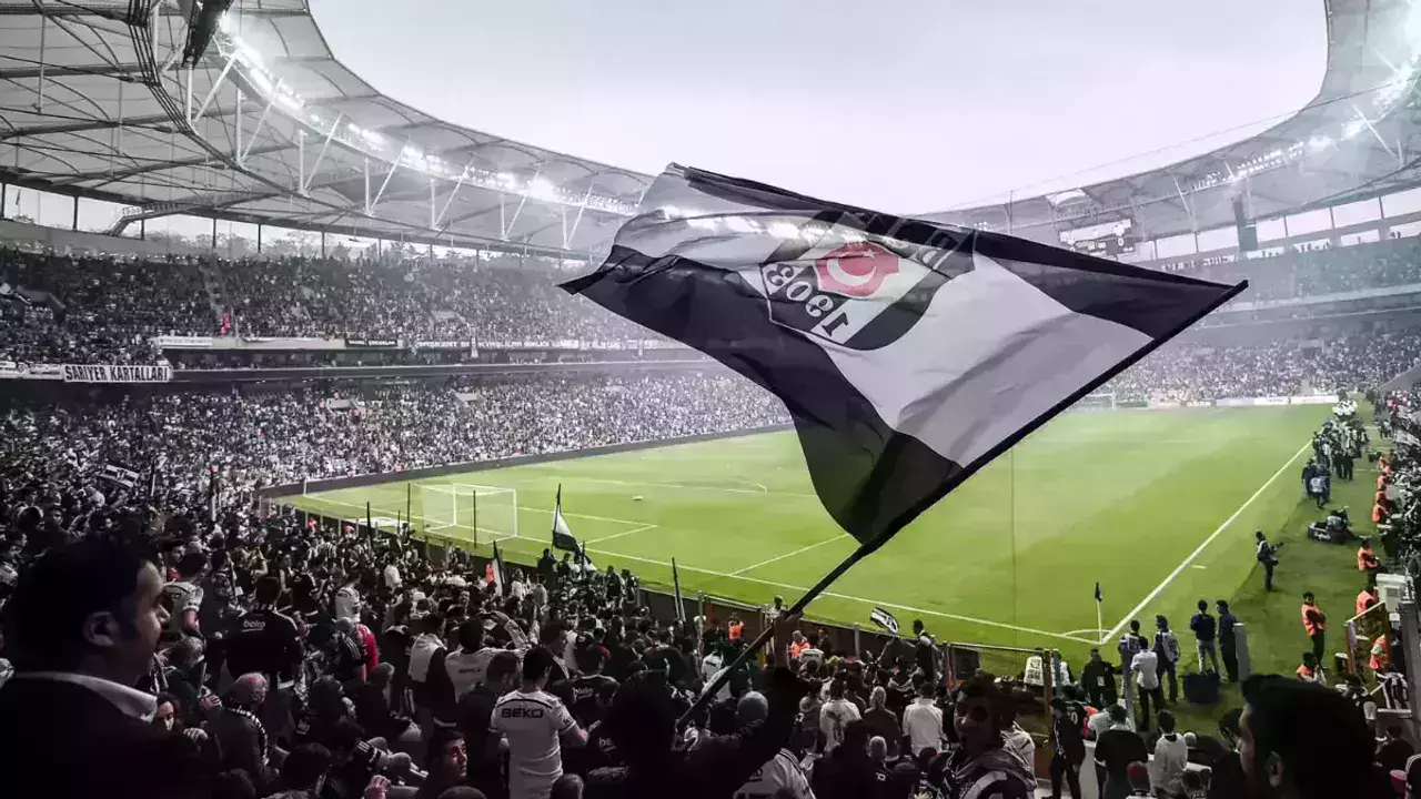 Alen Markaryan’dan Beşiktaş taraftarına birlik çağrısı: “Baltaları Gömün, Beşiktaş’a Sarılalım”