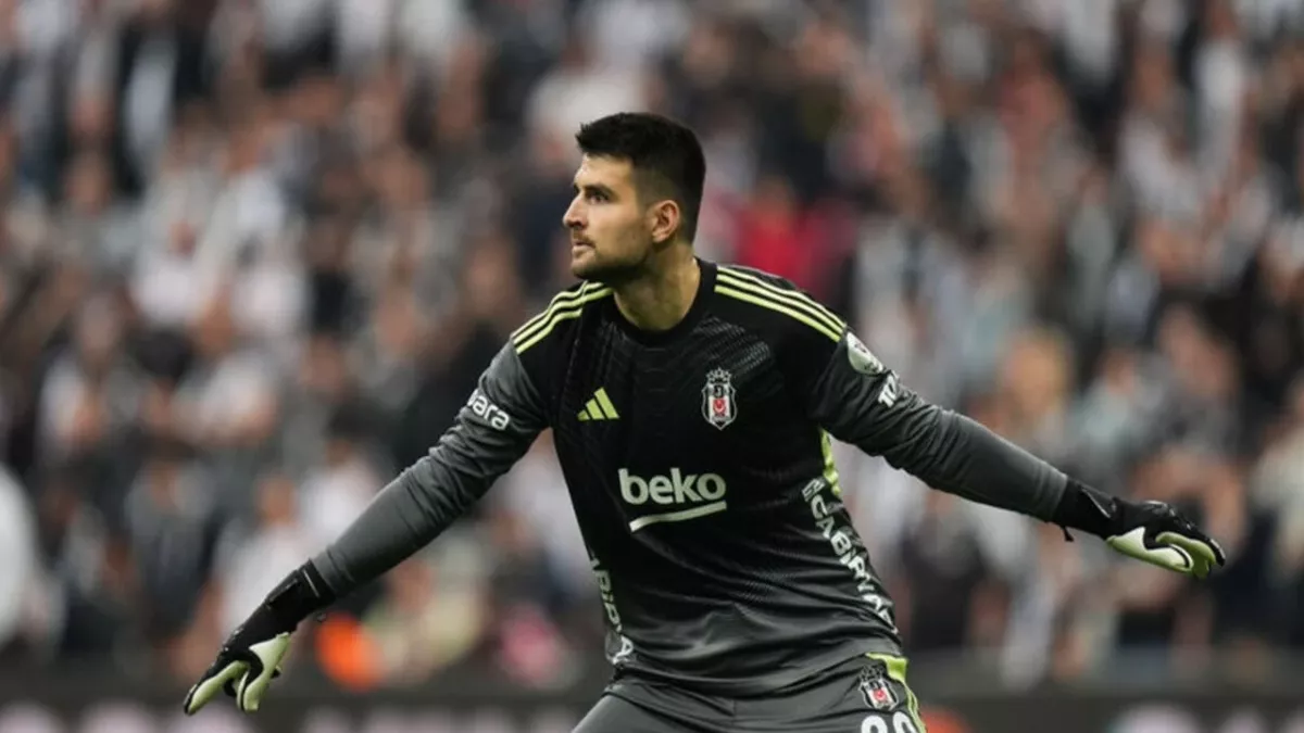 Başakşehir maçı öncesi Beşiktaş'ta Ersin Destanoğlu kararı