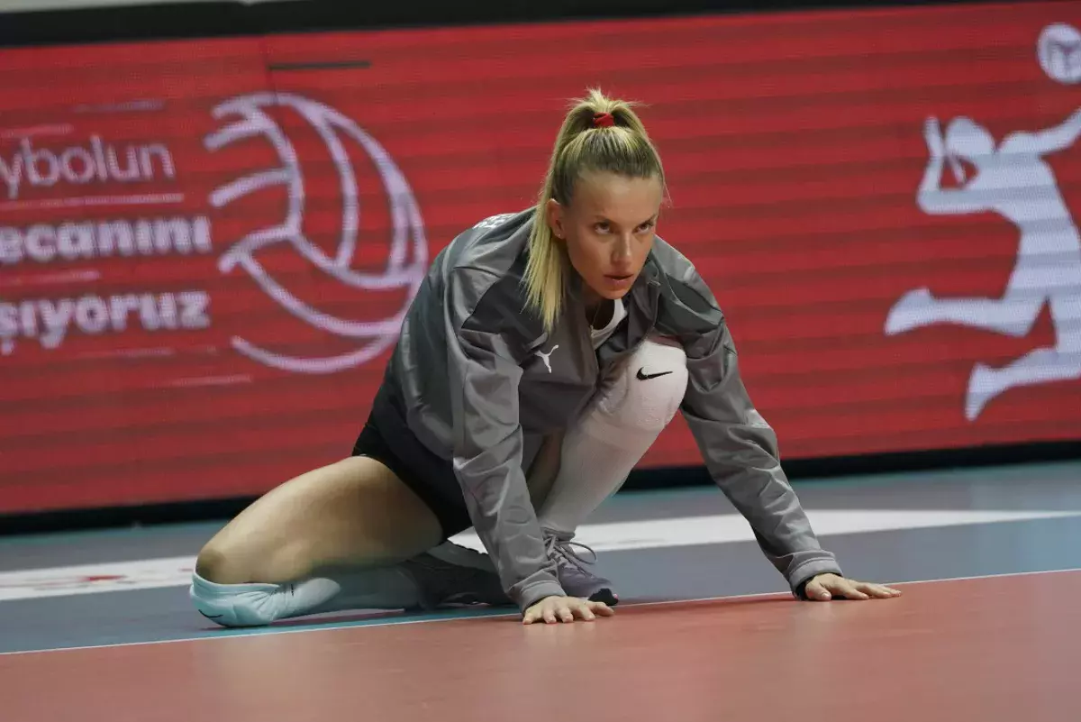 Buse Kayacan Sonsırma, Beşiktaş'tan ayrılıyor