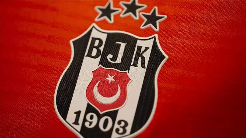 Beşiktaş 3 isimle anlaştı 