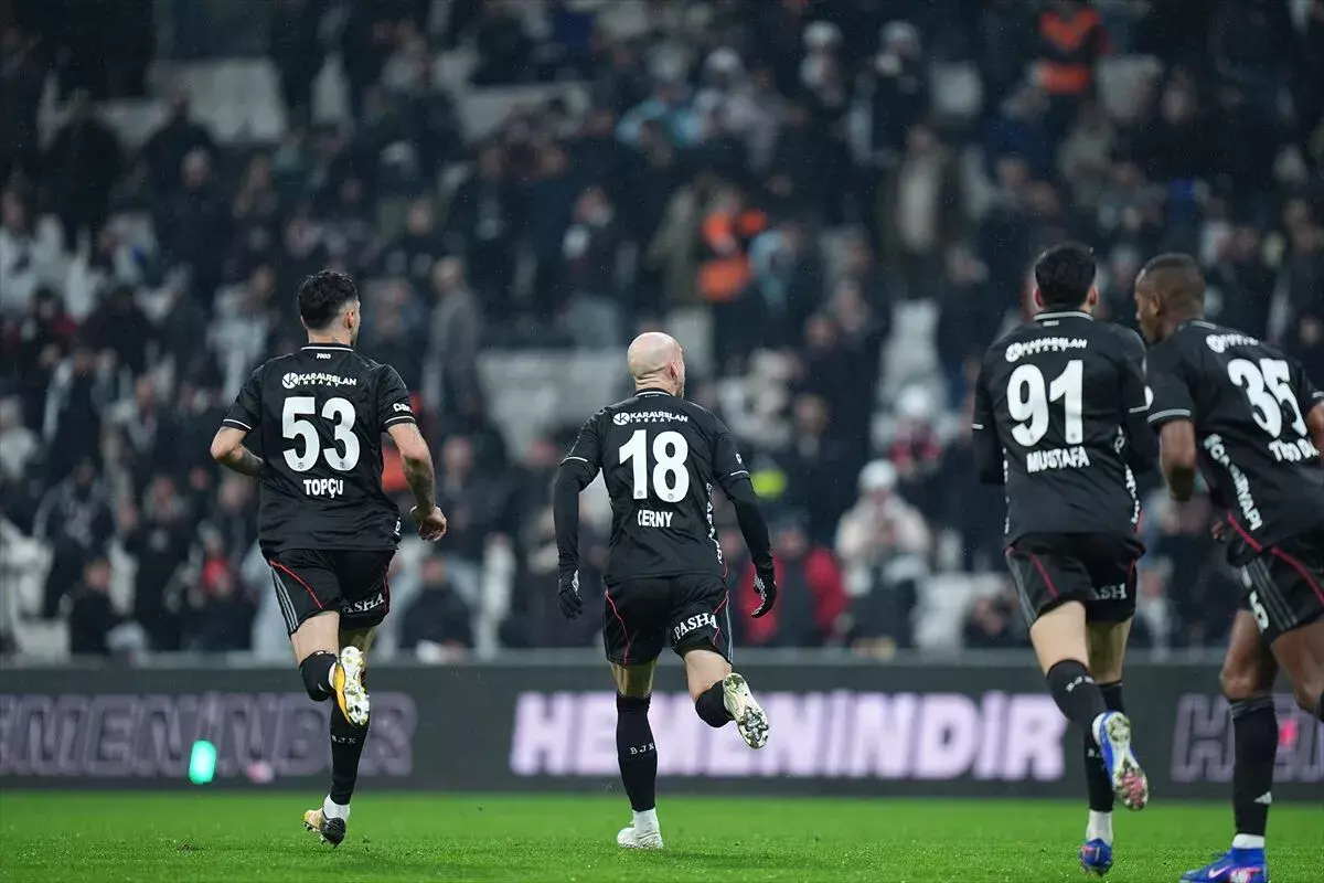 Beşiktaş'ın yeni transferleri Alanyaspor maçında oynayacak mı?