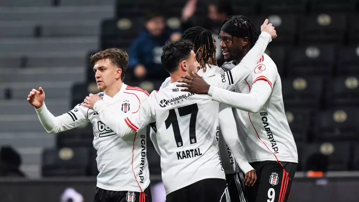“Bu Oyun Şampiyonluk Oyunu Değil” Beşiktaş İçin Net Mesaj: Transfer Şart