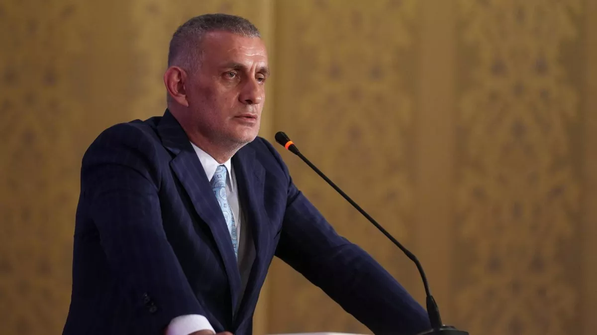 İbrahim Hacıosmanoğlu’na VAR tepkisi: “Şeffafsan TRT’ye kayıtları gönder!”