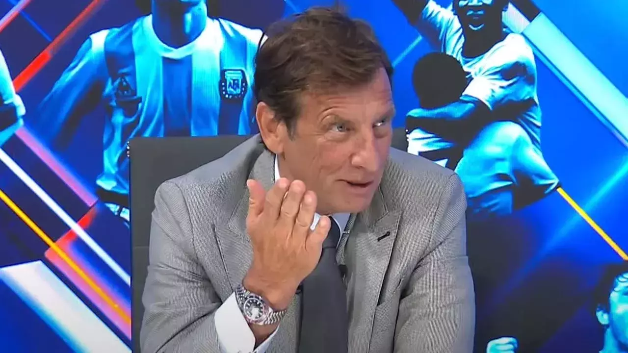 Kaya Çilingiroğlu'ndan sert sözler: Beşiktaş'ın borcunun 80 milyar falan olması lazım