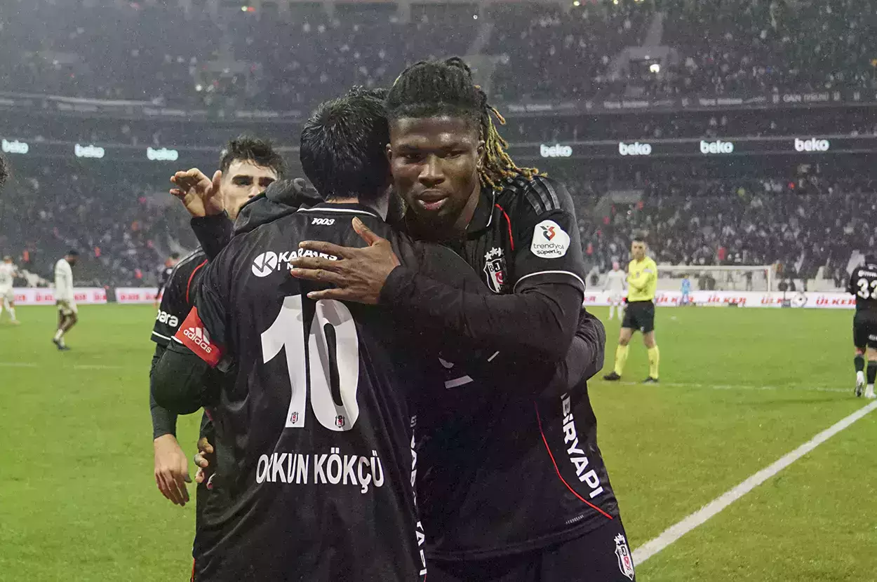 Kocaelispor - Beşiktaş maçı öncesi Ndidi sürprizi