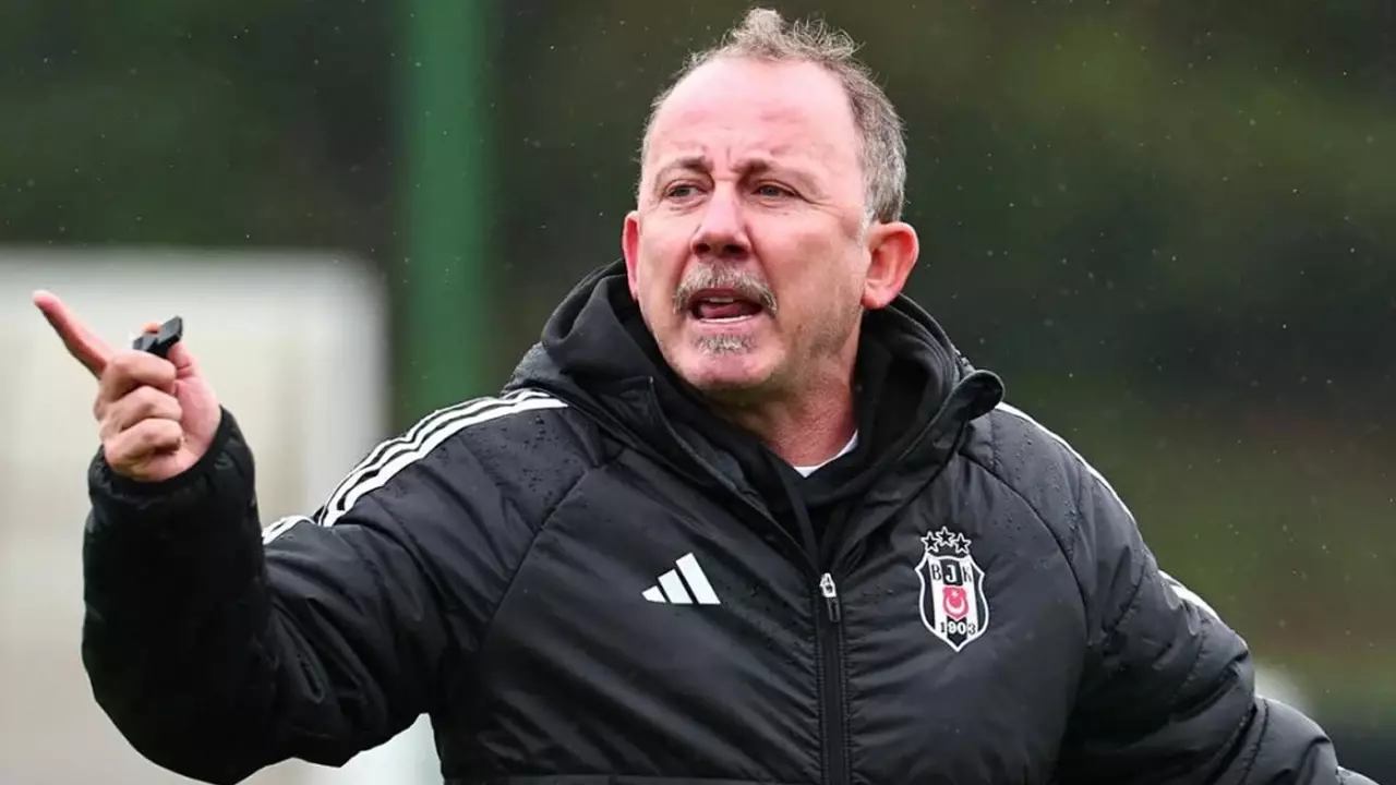 Sergen Yalçın’dan Konyaspor maçı değerlendirmesi: Hakem tepkisi, transfer mesajı ve Orkun yorumu